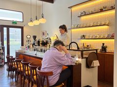 -Café Monson