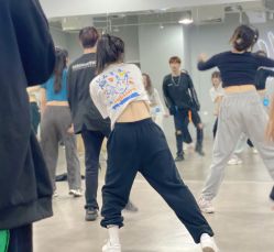 -HI dance 舞室