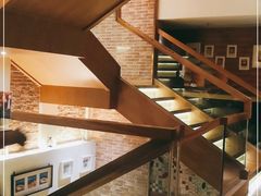 -Lia Cafe Bar Restaurant松山咖啡屋