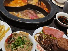 -火锅岛潮牌自助餐厅(天津天佑城店)