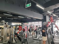 -瑞力健身(解放数创广场店)