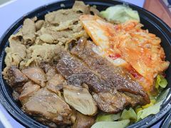 鸡排牛肉双拼饭-饥饿先生