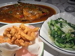 -小凤庭·地道湖北菜武昌鱼·藕汤(38年黄鹤楼店)