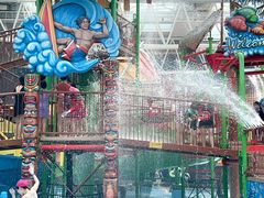 -青岛东方影都融创水世界