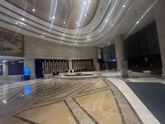 -海亮广场大酒店(万象城中山路地铁站店)