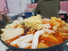 韩式鸡肉火锅-欧巴来了韩式料理