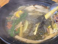 -金鼎雪山牦牛杂火锅(理县总店)