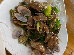 -岛中岛·海鲜大排档·万宁老字号(东澳店)