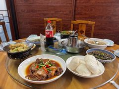 -芦茨金富饭庄·25年老字号·专做稻草鸡