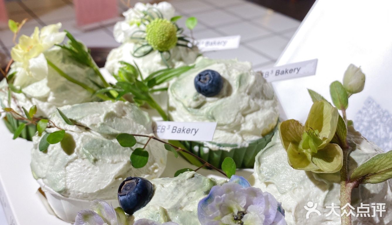 怎么爱你都不够LEB ³ Bakery勒布立方甜品