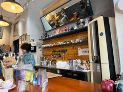 -Be Lived Cafe比例咖啡(摩天轮店)