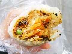 咸蛋黄糯米包油条-殷姐糯米包油条