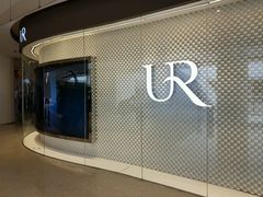 -URBAN REVIVO(高德置地广场·春广场店)