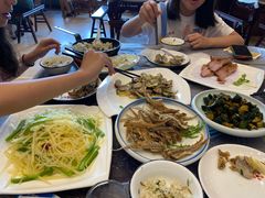 -侬佳蒸菜馆(听潮店)