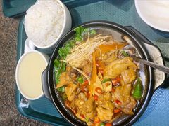 -家乐福(四元桥购物中心店)