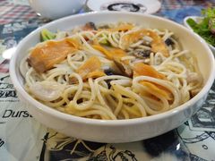 奶油松露三文鱼意面-鼓楼吃面·肉啃肉(南锣鼓巷店)