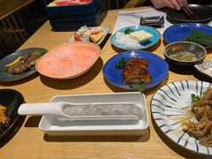-枝魯枝魯自助料理