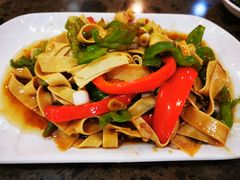 -周家大连水饺(美专校街店)