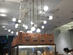 面包甜点陈列柜-奈雪的茶(市百一店)