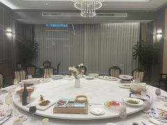 -无锡鼎尚皇冠酒店