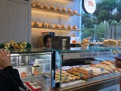 面包甜点陈列柜-美心西饼mx cakes(猎德优托邦店)