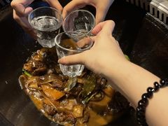 -锅老头海鲜铁锅炖