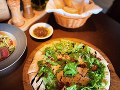 芝麻菜薄餅-卡普里披萨·牛扒·下午茶