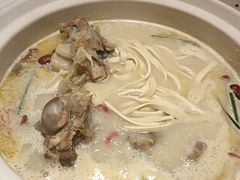 -小骨煲金华砂锅(转塘金街美地店)
