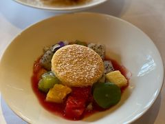 应季水果沙拉－当日精选秘制雪芭-Le Comptoir de Pierre Gagnaire