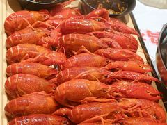 -肥肥虾庄·金牌油焖大虾(汉街SKP店)