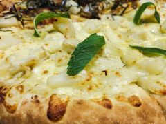 -乐凯撒披萨(东方新世界店)