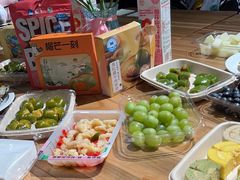 -盒马鲜生(莱蒙都会店)