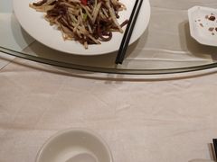 菊花芯炒牛柳-锦粤宫·精致粤菜(深圳北站店)