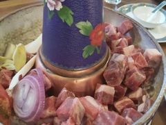 -毛辣果·贵州红酸汤牛肉火锅(西单店)