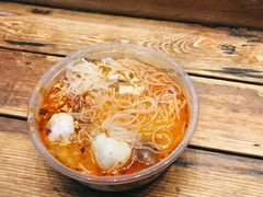 -花儿姐与战哥的美食档