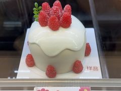 -花花卷卷·鲜食蛋糕(静安久光百货店)