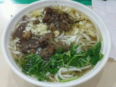 -花溪王记牛肉粉(四季花溪商场店)