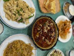 -鹤乡东北菜(崮山路店)