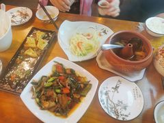 -小厨子私房菜·云南美食店