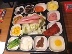 -阿香米线(大唐西市大润发店)