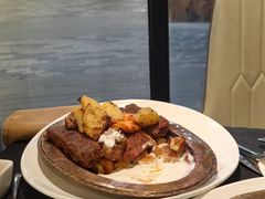 -Efes Turkish & Mediterranean Cuisine 艾菲斯餐厅(陆家嘴店)