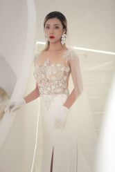 -艾米丽婚纱礼服