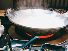 -湊湊火锅·茶憩(上海合生汇店)