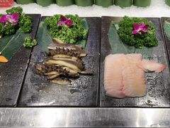 -芝小官毛肚火锅海鲜自助(苏州吴江区万宝店)