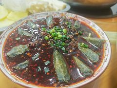 -苗侗地道红酸.酸汤鱼·酸汤牛肉