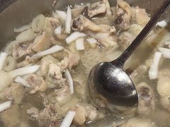 -喃喃椰·糟粕醋·椰子鸡火锅(七堡花园店)