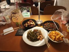 -老闵田螺馆·南昌市井菜·特色小吃(总店)