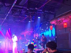 -喜鹊音乐酒馆(西街店)