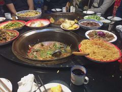 -鱼窝棚柴火铁锅炖(富山屯店)