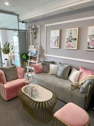 -YooMee优美智能科技美肤机构